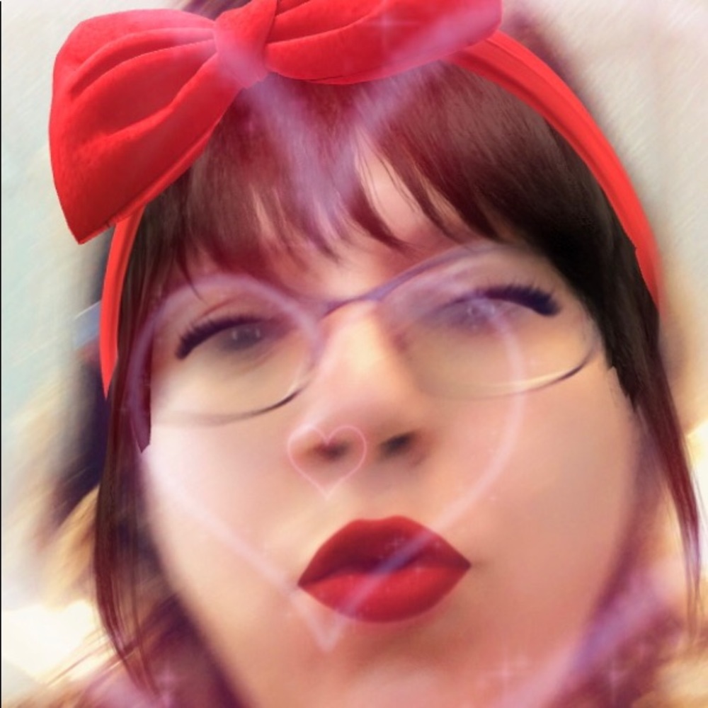 Meet your Posher, Sara